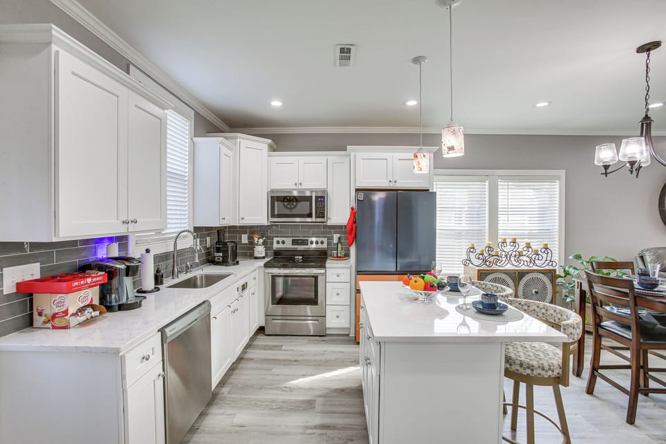 House (3 Bedrooms) | Interior
