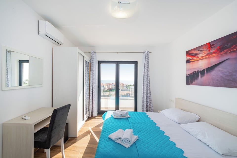 Apartment, 1 Bedroom, Balcony, City View | 2 bedrooms