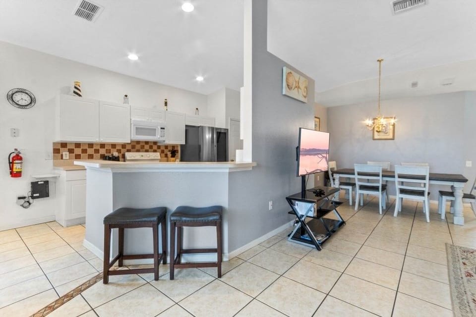 Villa, 3 Bedrooms | Private kitchen
