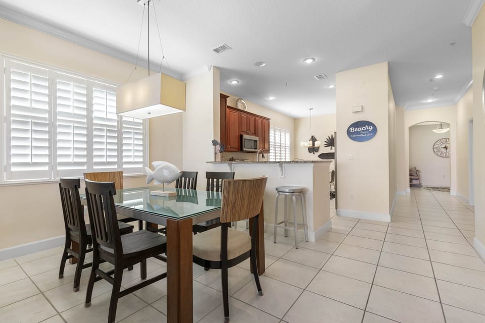 Open Concept Condo with lots of natural light.