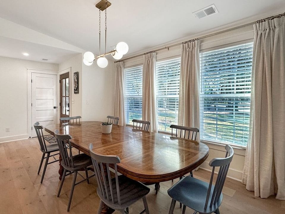 Dining Table, 260 Forest Trail, Isle of Palms, SC | IOP Escapes