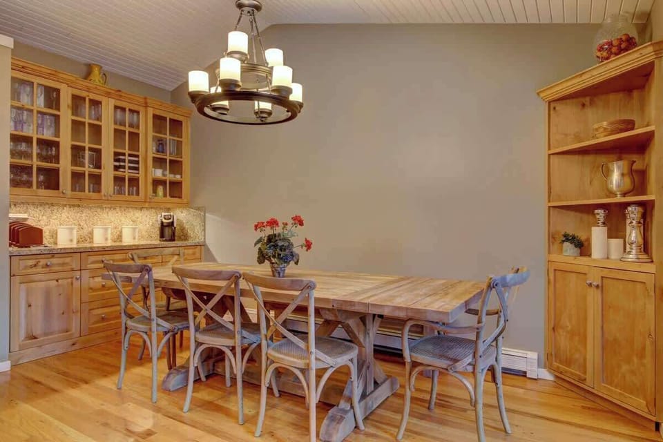 Dining Table for 8