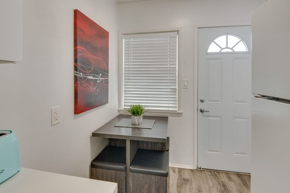 Breakfast Nook