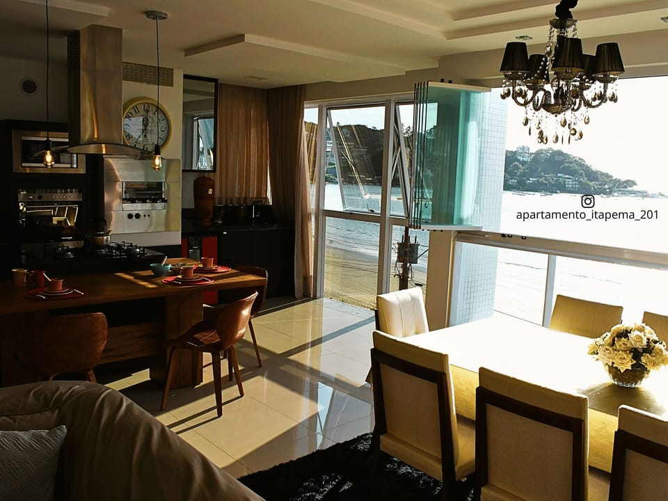 Deluxe Apartment, Beach View | Beach/ocean view