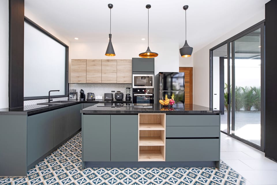 Luxury Villa | Private kitchen | Electric kettle