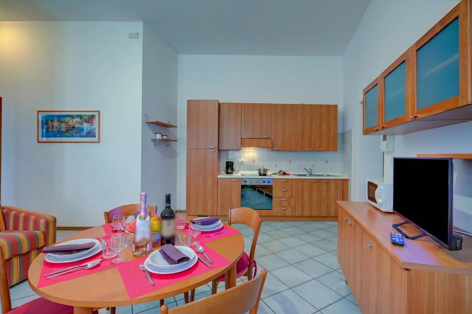 Kitchen and dining area