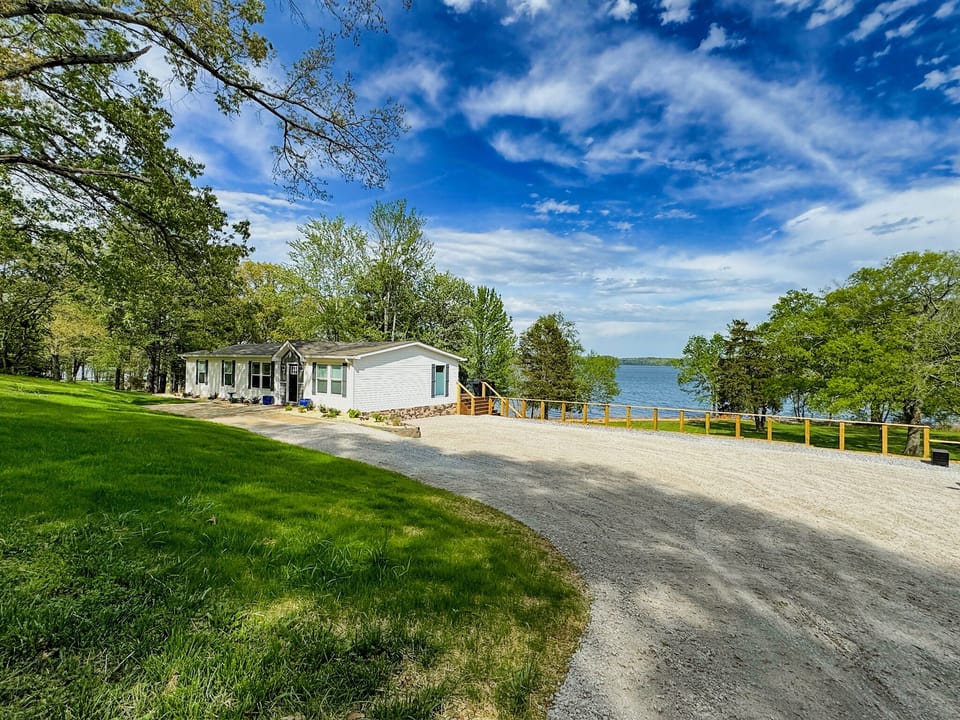 House, driveway, parking, lake view 