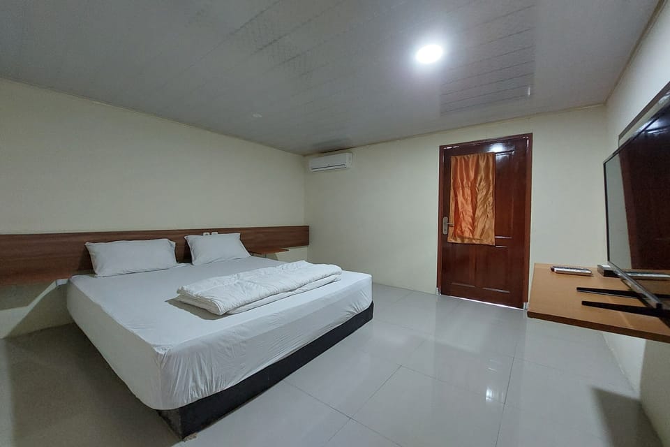 Standard Double Room | WiFi (free), bed sheets