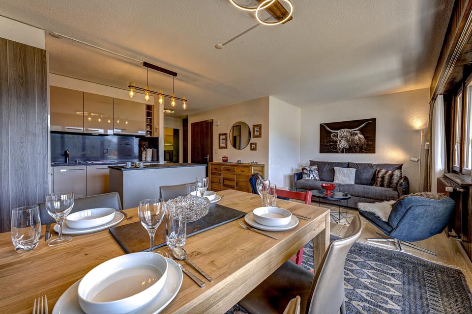 Living-dining room