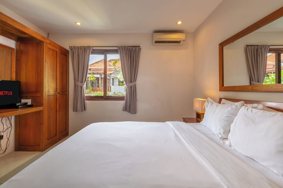 Villa | 2 bedrooms, in-room safe, desk, laptop workspace