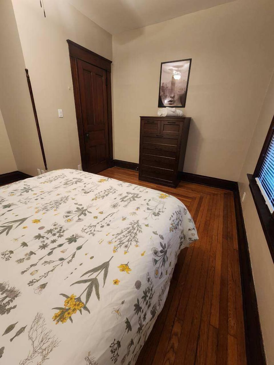 Queen Bed