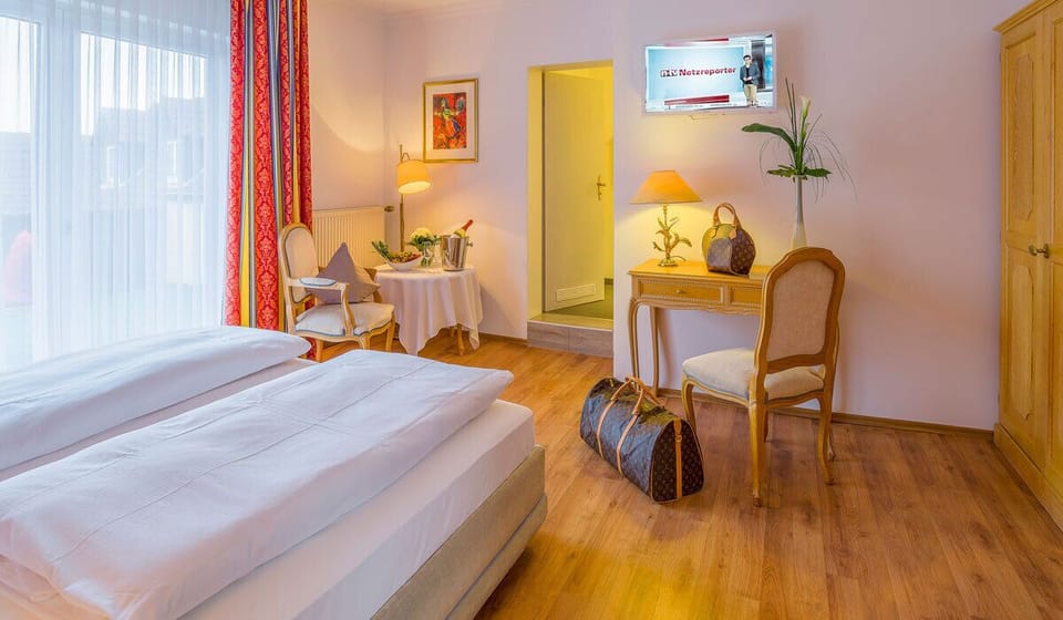 Double Room | Minibar, free WiFi