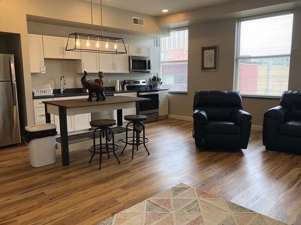 Apartment, Private Bathroom, City View | Shared kitchen