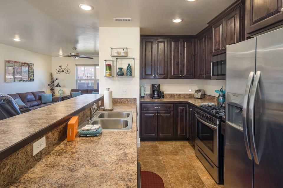 fully stocked kitchen