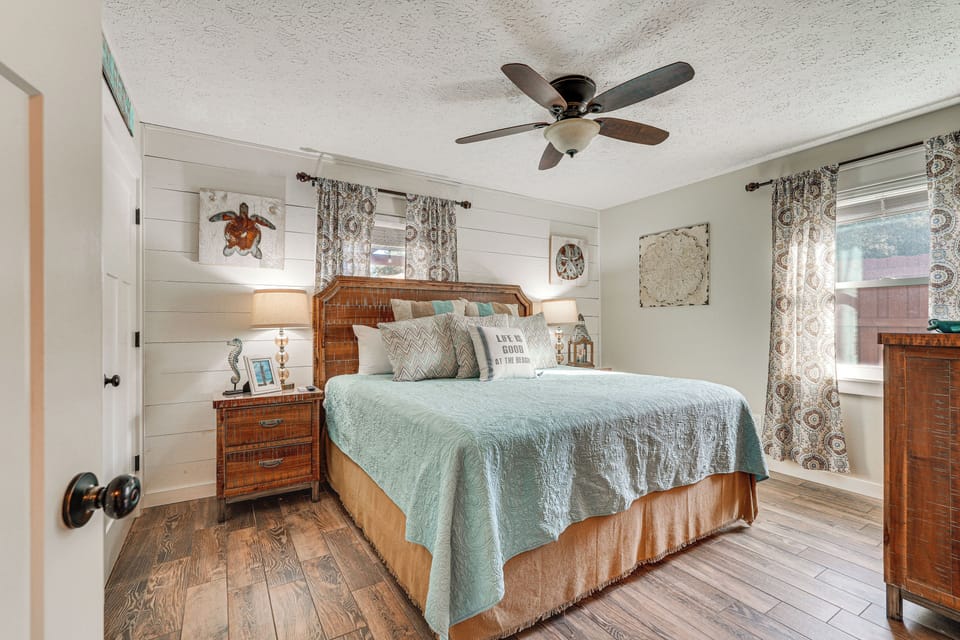 Panama City Beach Home w/ Private Pool & Gas Grill Cottage in Sunnyside
