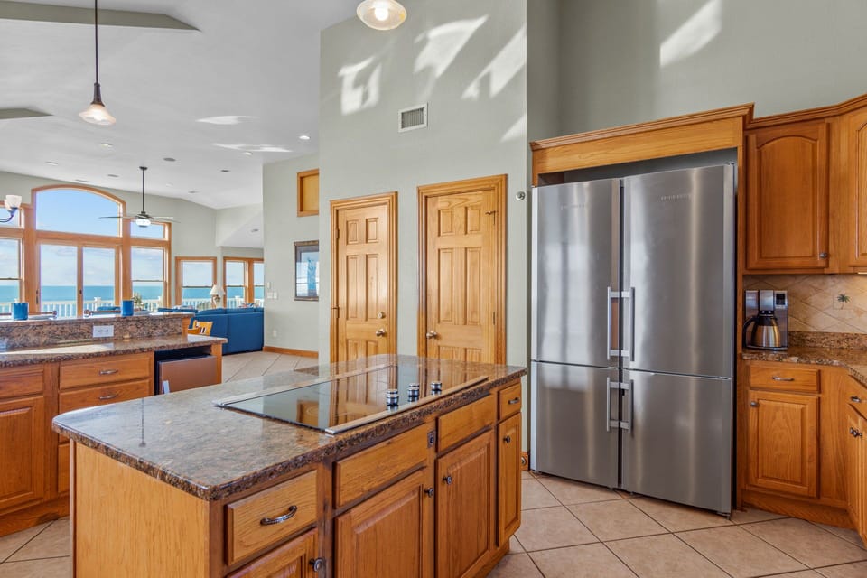 10-Surf or Sound Realty - 1181 - Cayman Sunset - Kitchen -2