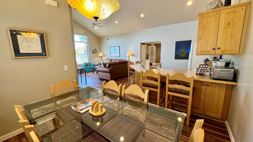 Open-Concept Floor Plan