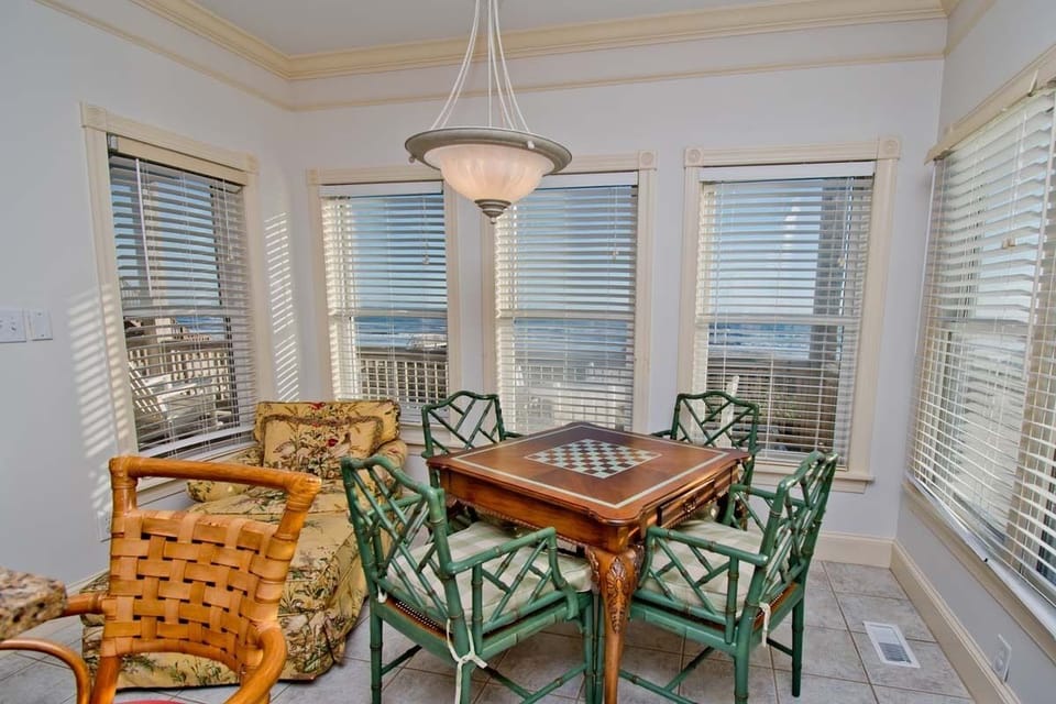 Additional Seating in Kitchen