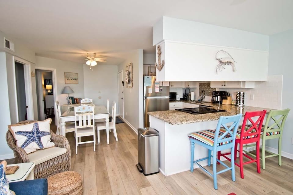 Dining / Kitchen