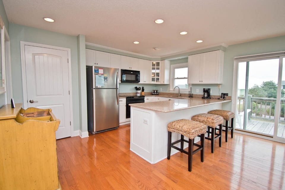 Level Two Kitchen