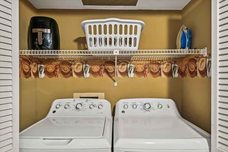 Washer & Dryer