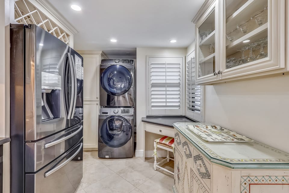 Washer & Dryer
