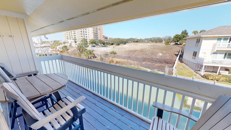 Balcony View