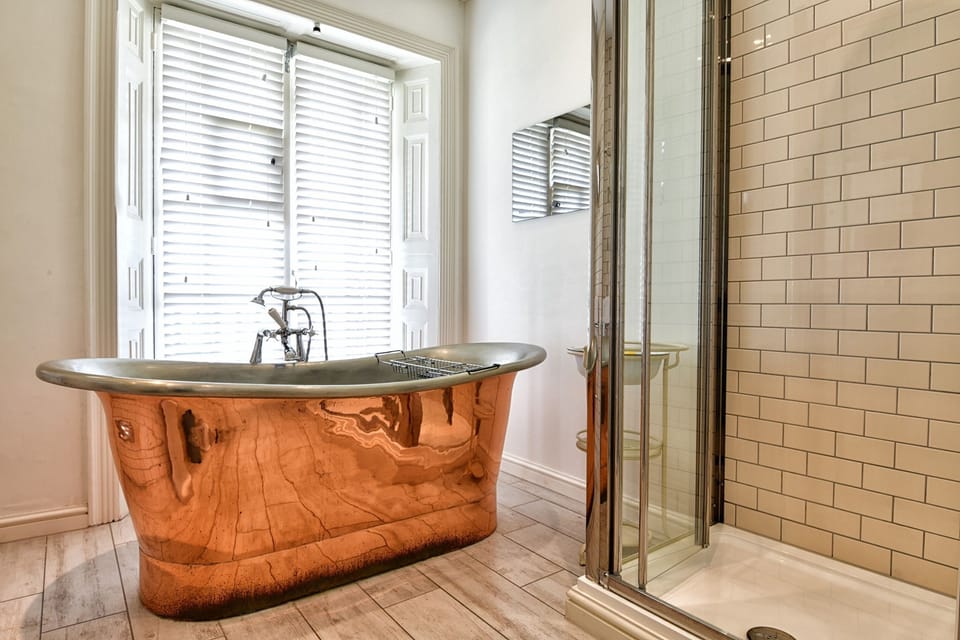 Indulgence Plus Double Room, Balcony | Bathroom | Free toiletries, hair dryer, towels, soap