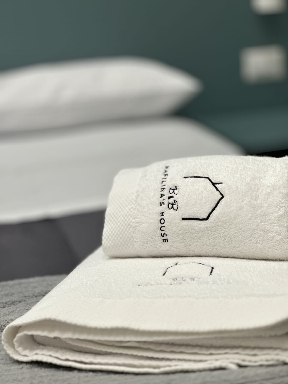 Deluxe Room (Maradona) | 1 bedroom, premium bedding, down comforters, memory foam beds