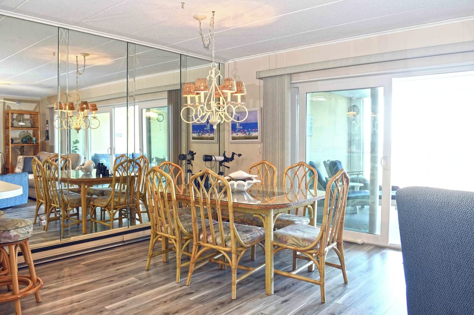 DINING-AREA