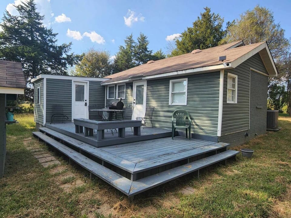 Back Patio Deck and Grilling Area
