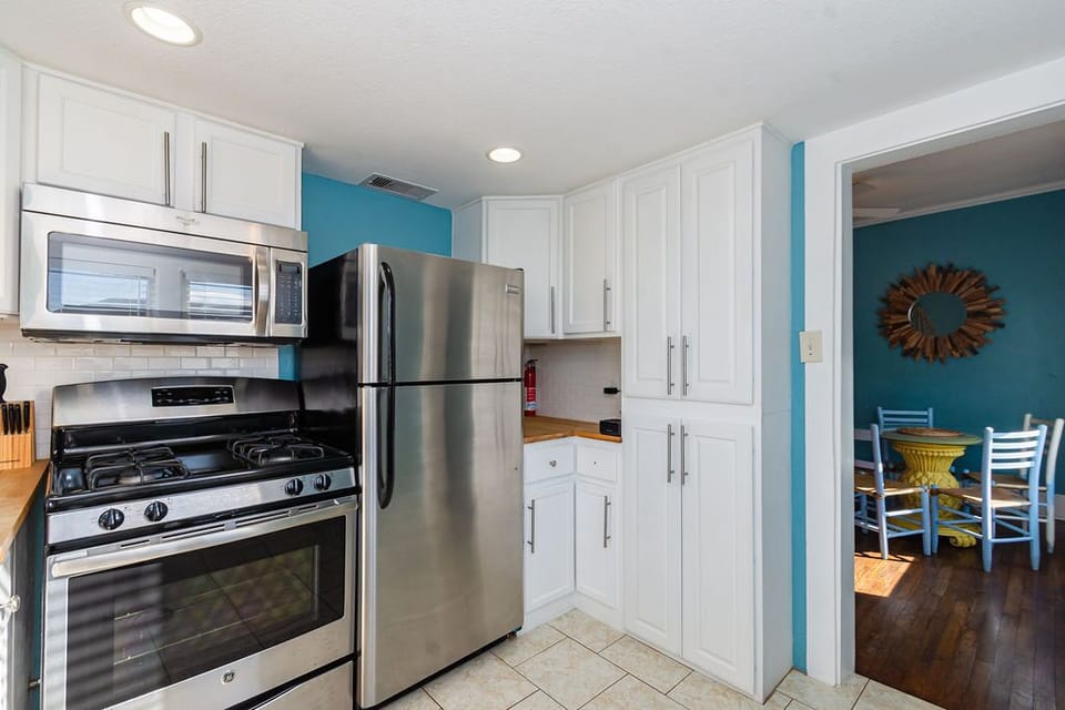 Upper Deck kitchen 