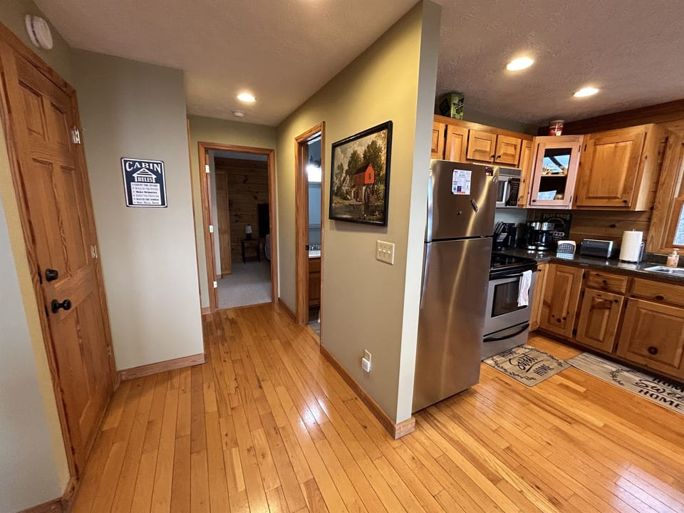 Kitchen/Hall