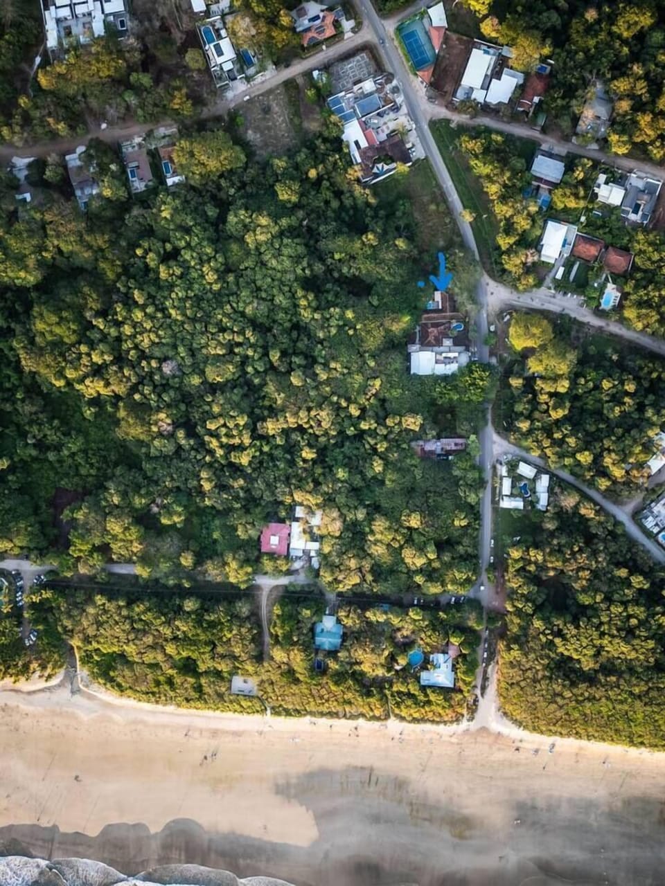 Casa Art house location from a top view 