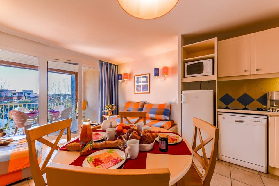Enjoy a delicious meal at the dining table