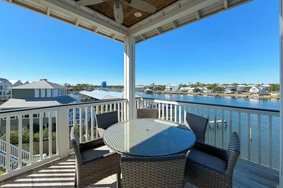 3 stories of outdoor space for you and your guests to enjoy!