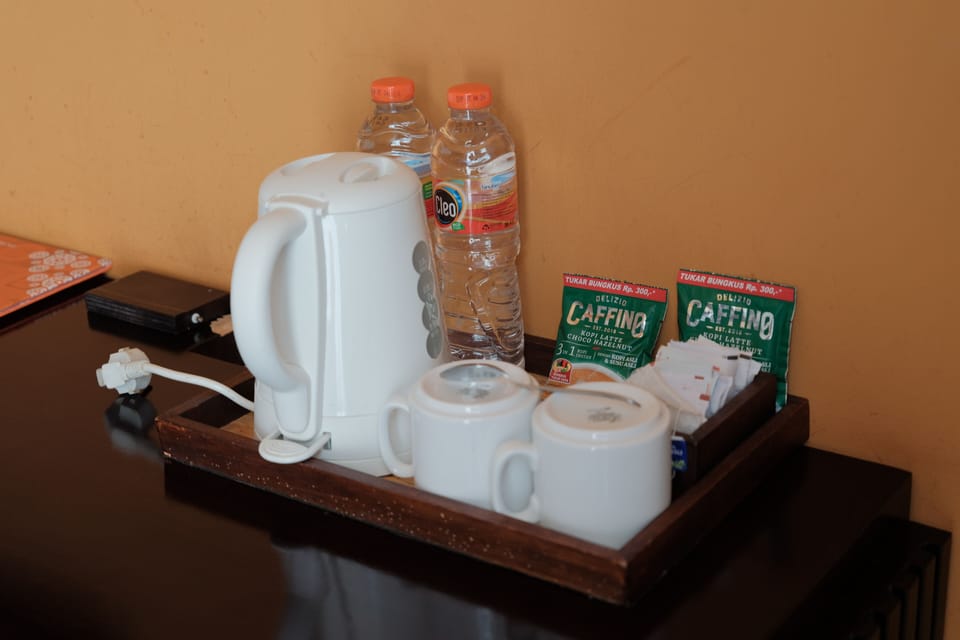 Grand Deluxe | In-room dining