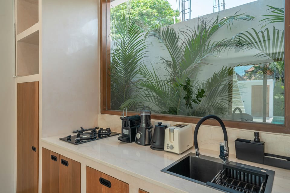 Deluxe Villa, 2 Bedrooms, Private Pool, Pool View | Private kitchen | Fridge, microwave, stovetop, toaster