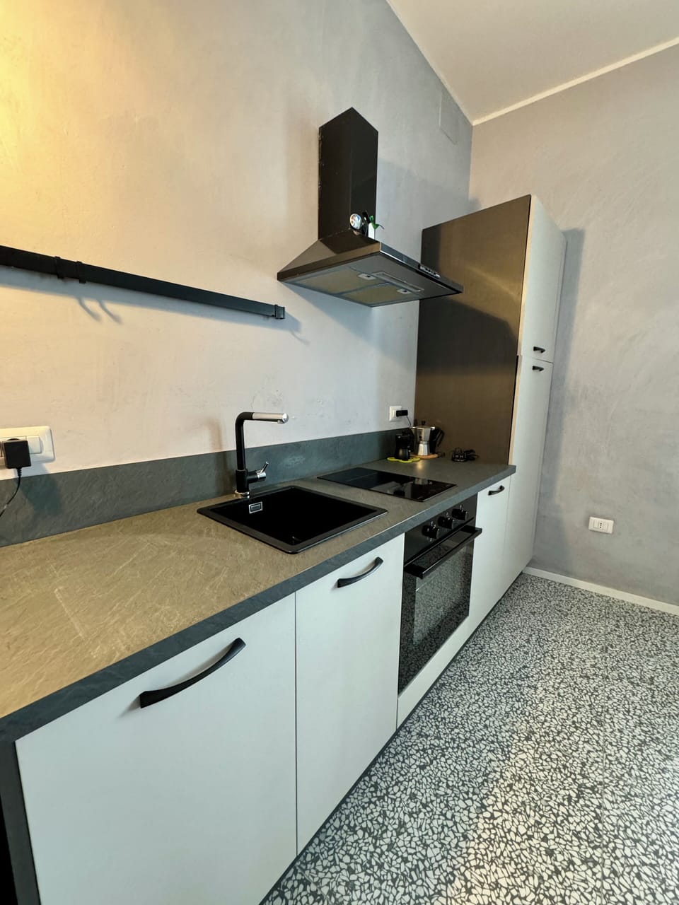 City Double Room | Private kitchen | Shared fridge, espresso maker, coffee/tea maker, electric kettle
