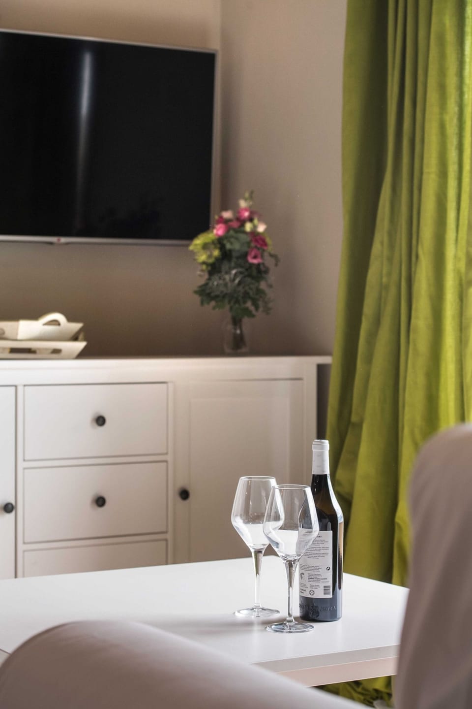 Suite | 3 bedrooms