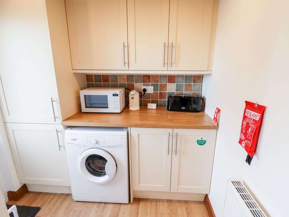 Fridge, dishwasher, electric kettle, toaster