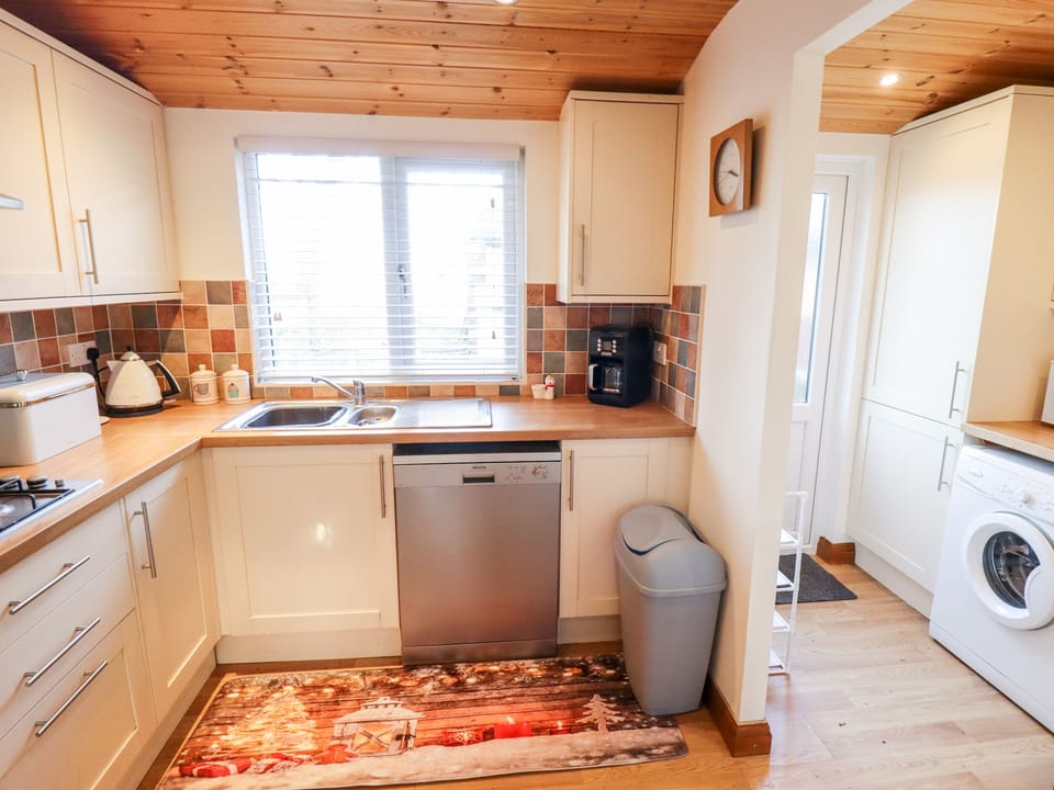 Fridge, dishwasher, electric kettle, toaster