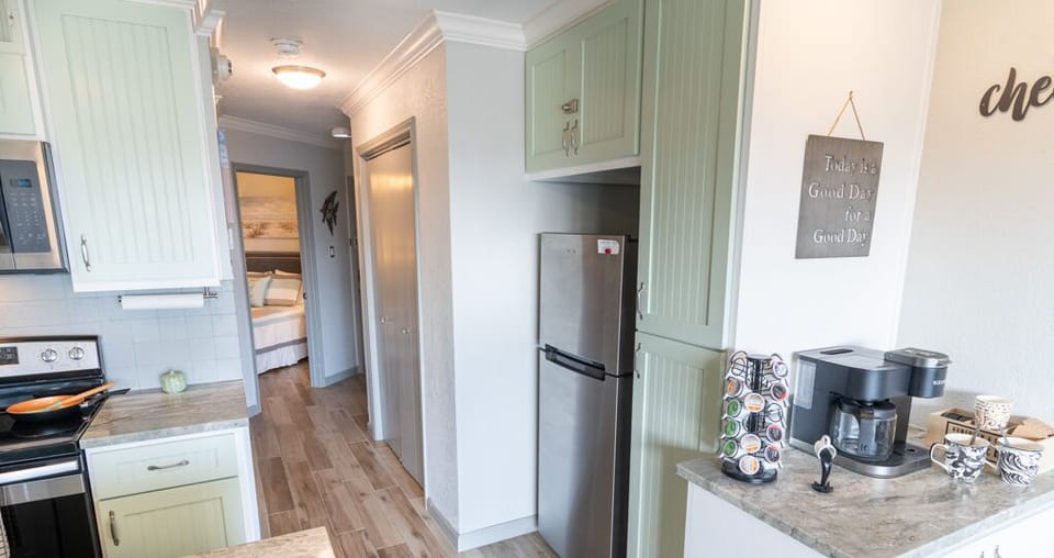 And a coffee bar with regular drip and keurig coffee makers