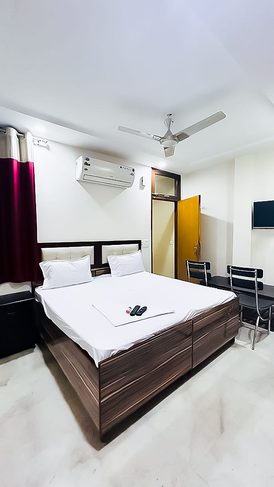 Deluxe Double Room | Soundproofing, free WiFi, bed sheets