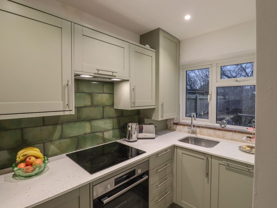 Fridge, dishwasher, electric kettle, toaster