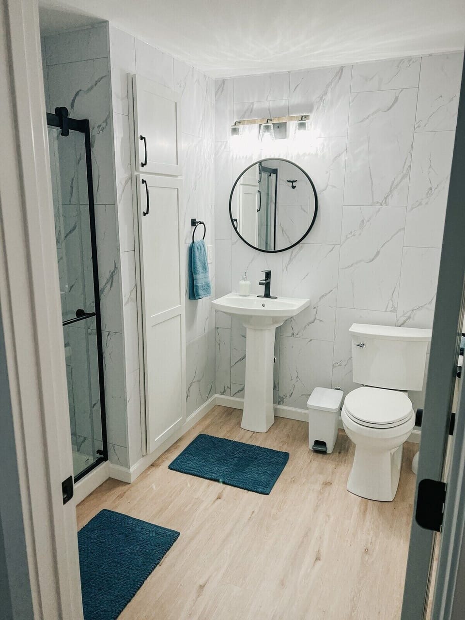 The most sizeable bathroom in the entire unit, the downstairs bathroom is sure to be a favorite.
