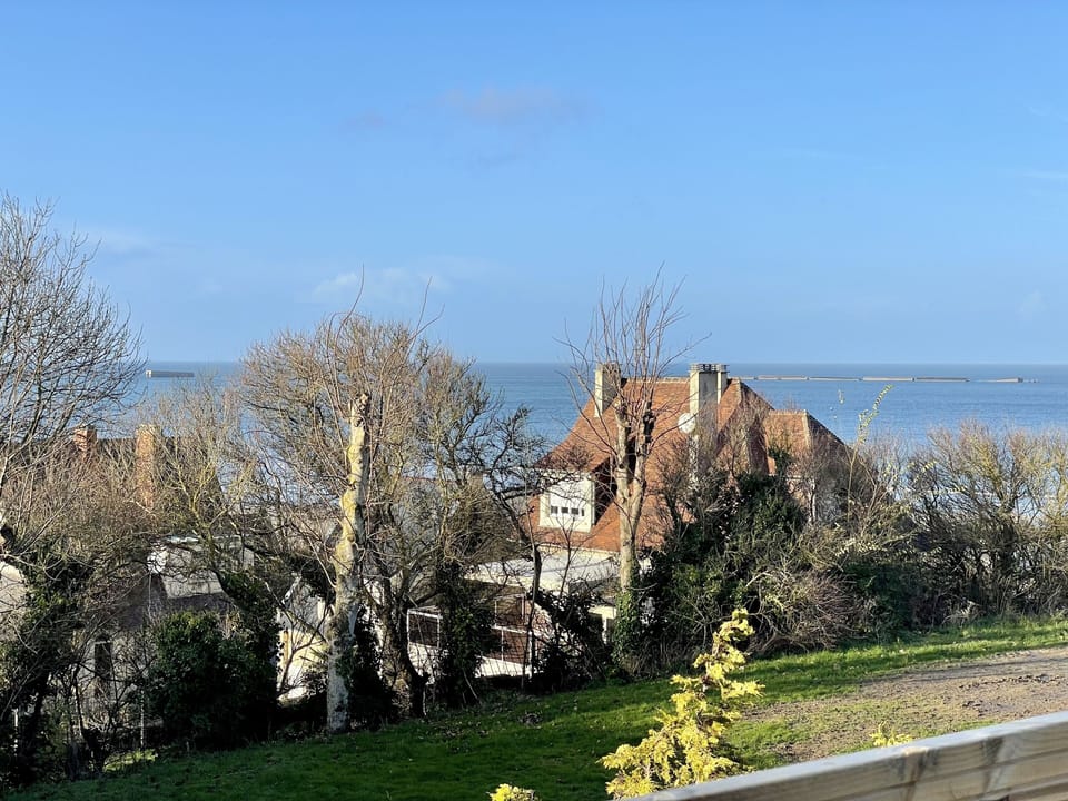 3e9ae9ec-0d08-4d13-be6a-a3ce4ed161ff