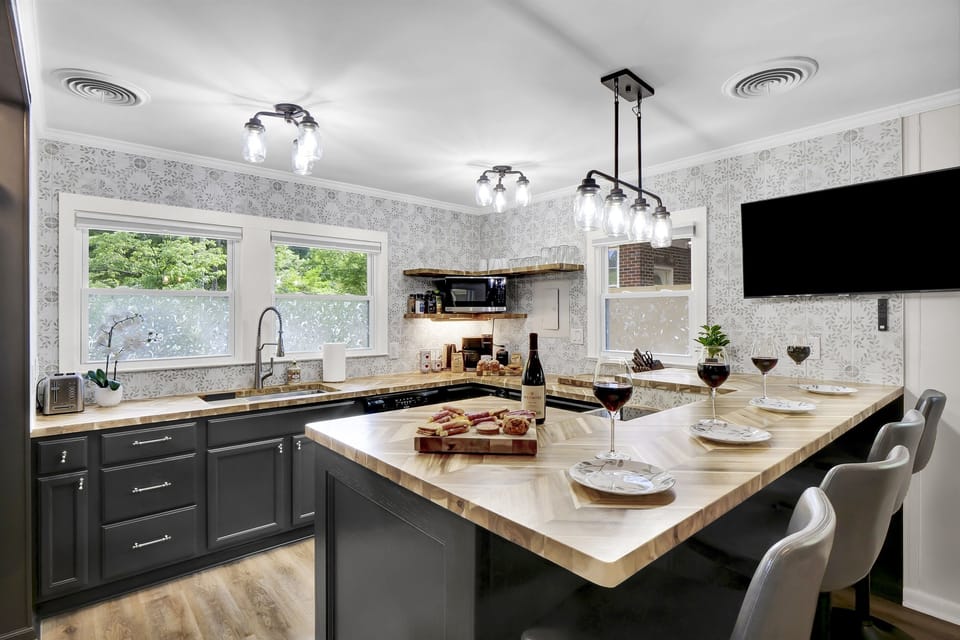 The kitchen offers comfortable seating for four.