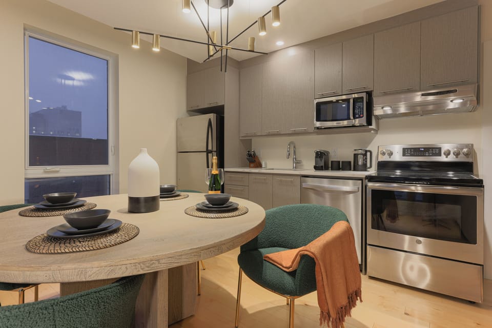 Panoramic Penthouse | Private kitchen | Full-size fridge, microwave, oven, stovetop