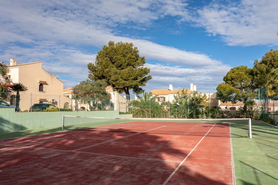 Sport court